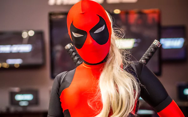  Lady Deadpool