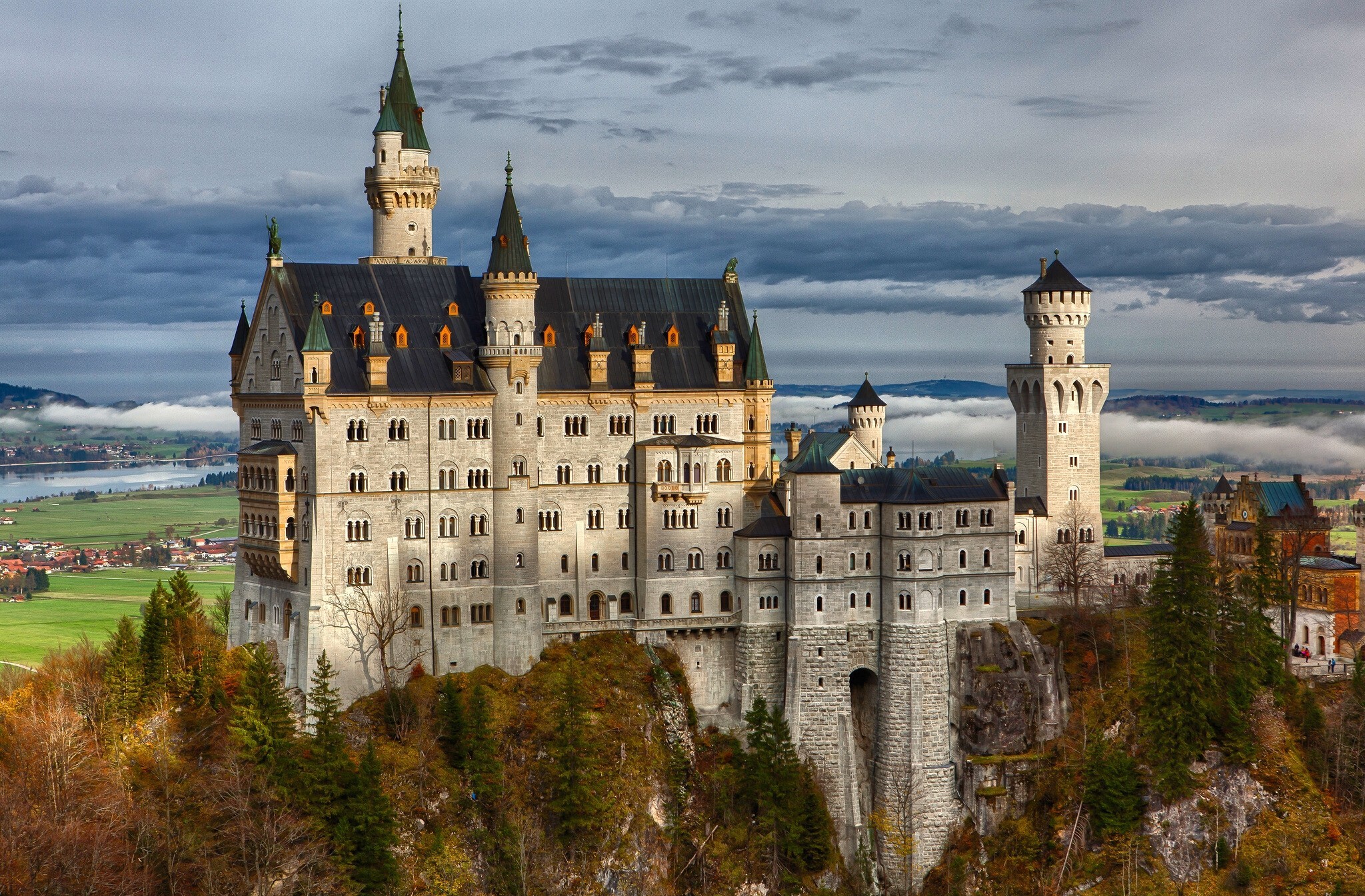 Download Germany Bayern Man Made Neuschwanstein Castle HD Wallpaper