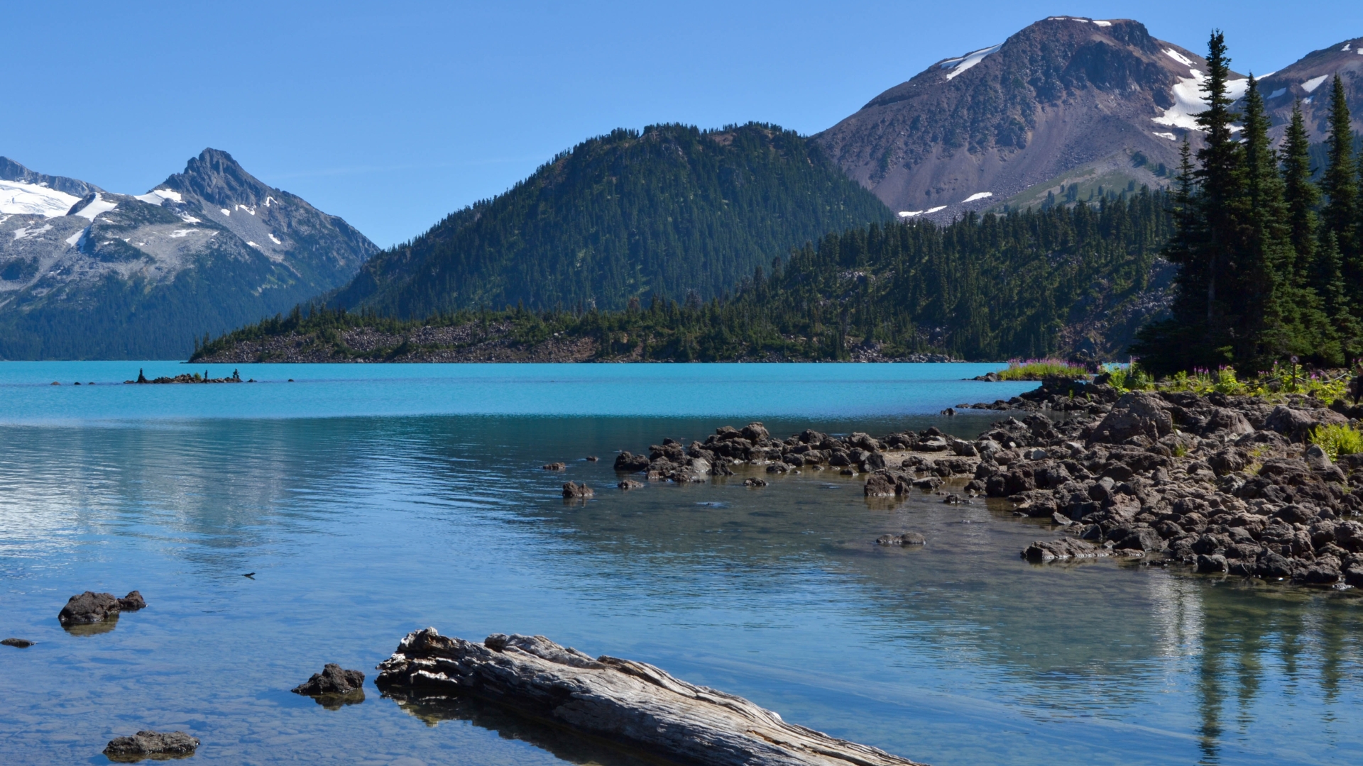 Garibaldi Lake HD Wallpaper