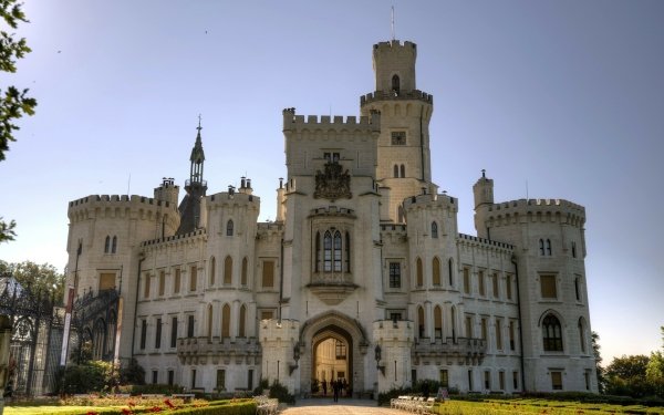 Man Made Hluboká Castle Castles Czech Republic Bohemia Ceske Budejovice Castle HD Wallpaper | Background Image