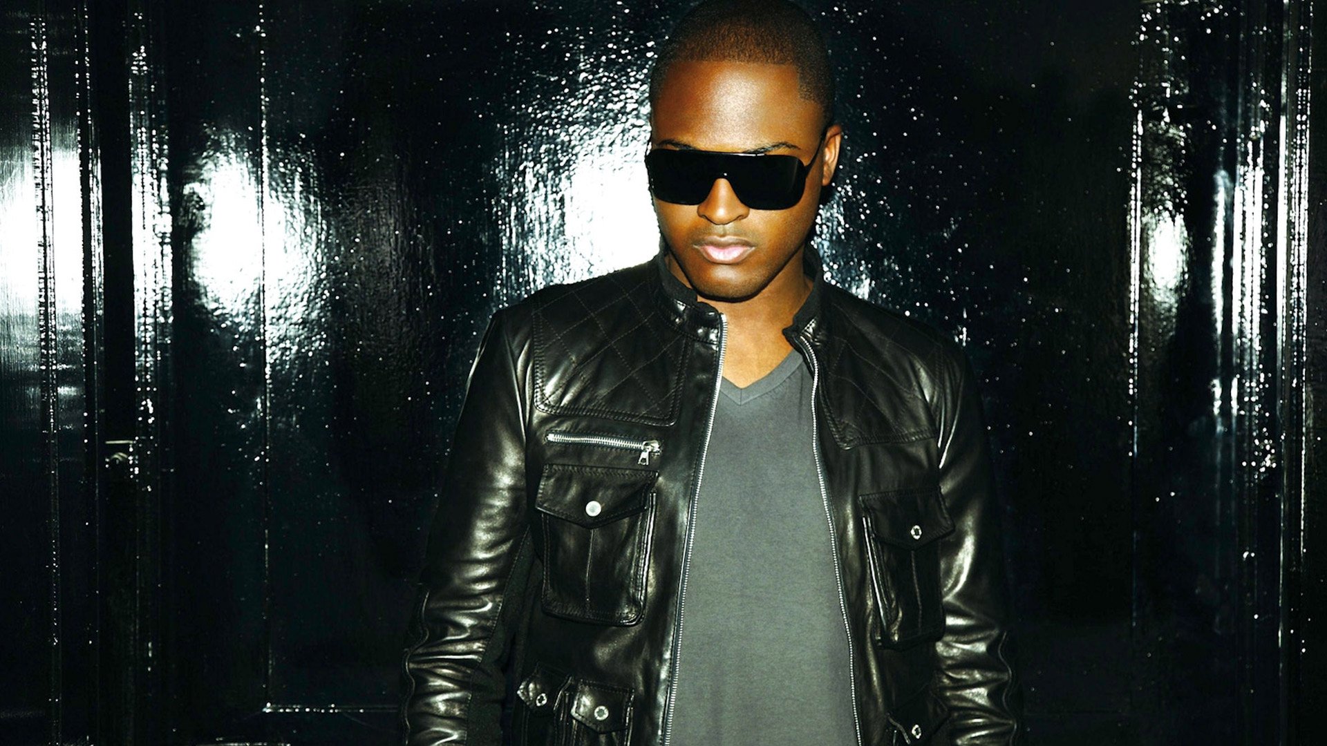 Download Music Taio Cruz HD Wallpaper