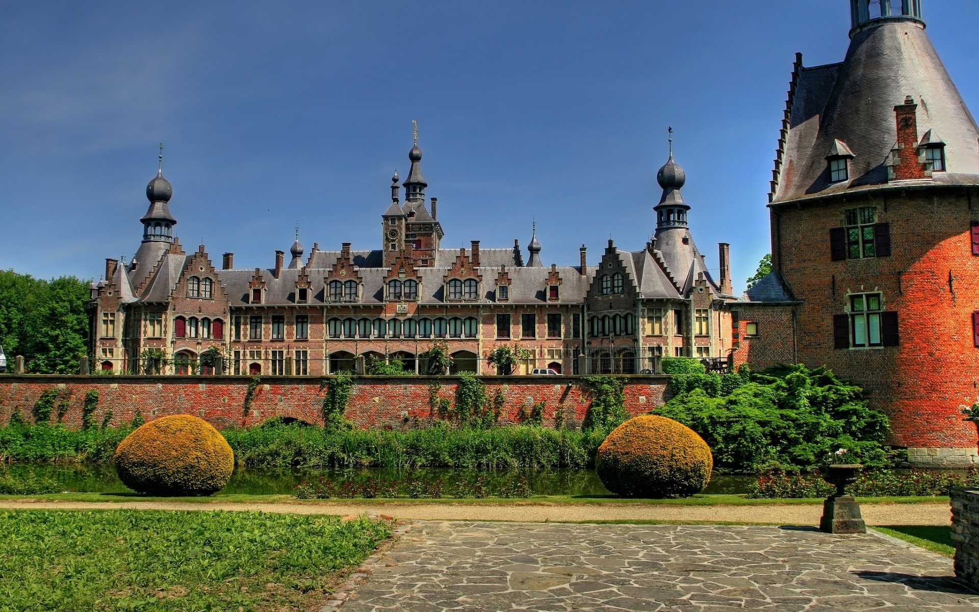 Download Man Made Ooidonk Castle HD Wallpaper