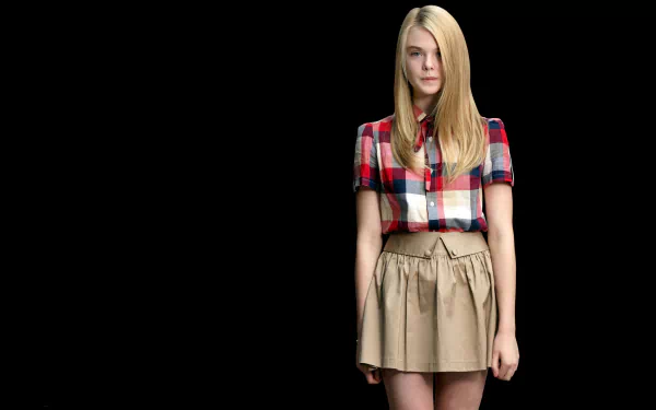Celebrity Elle Fanning HD Desktop Wallpaper | Background Image
