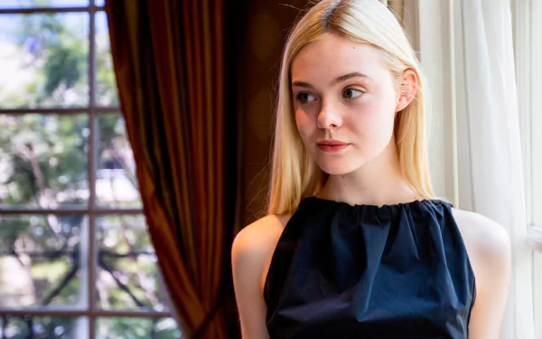 Celebrity Elle Fanning HD Desktop Wallpaper | Background Image