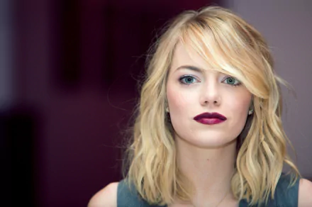 Celebrity Emma Stone HD Desktop Wallpaper | Background Image