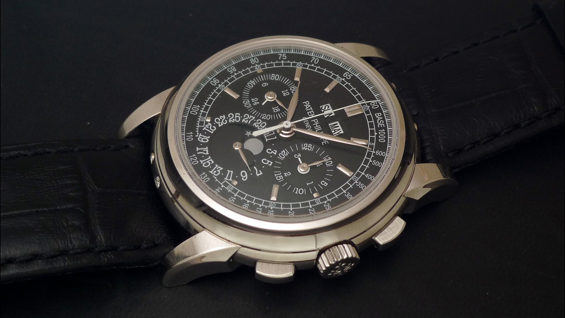 Download Man Made Watch 4k Ultra HD Wallpaper