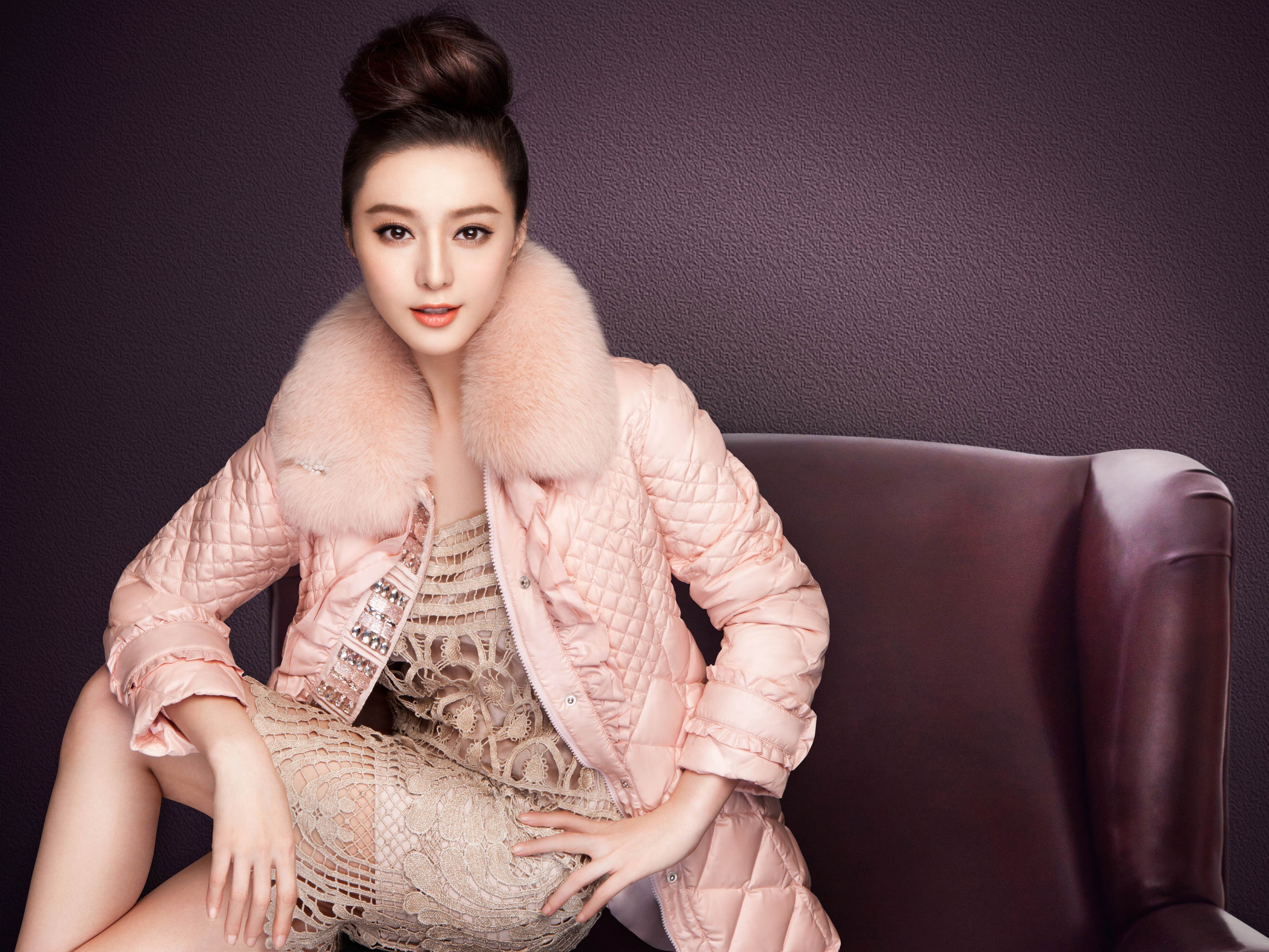 Fan Bingbing Chinese Actress On a Chair