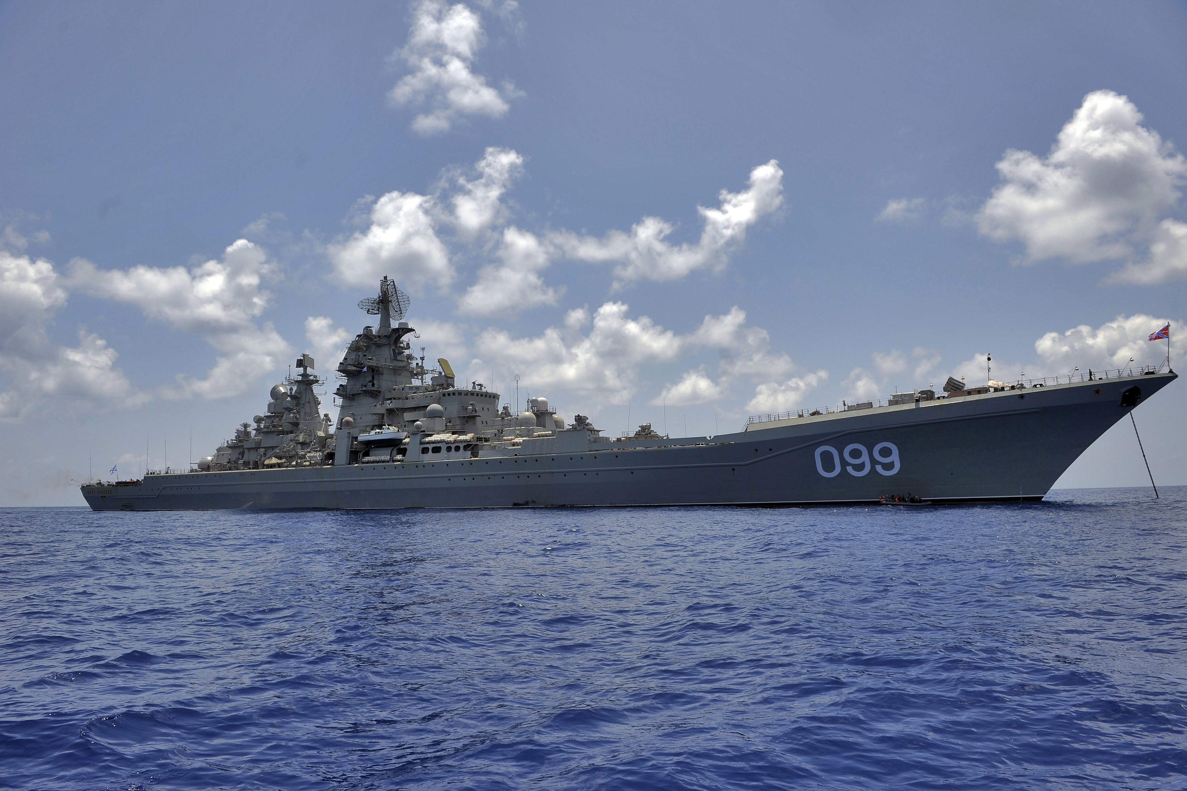 Military Russian battlecruiser Pyotr Velikiy HD Wallpaper | Background Image