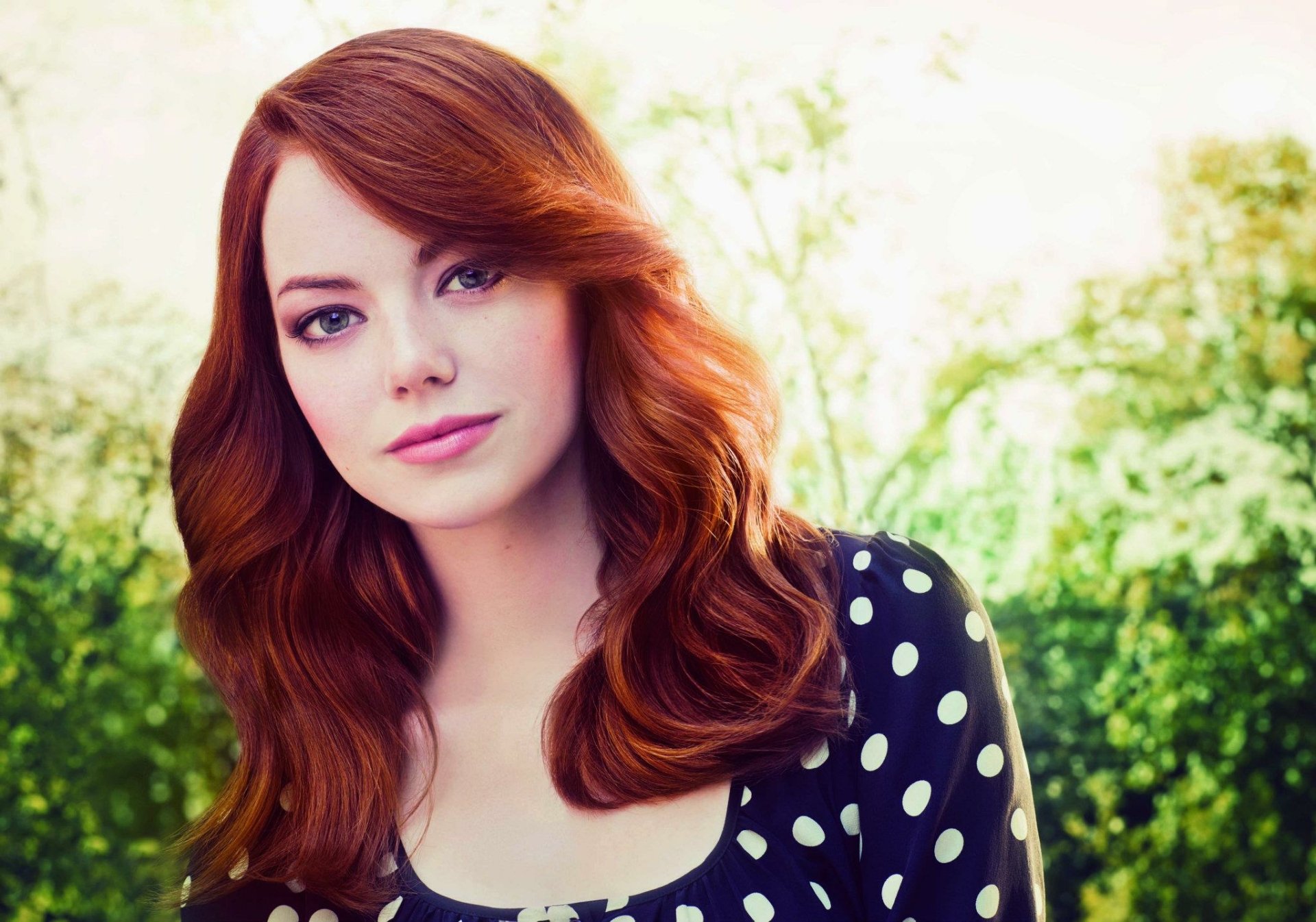 Download Celebrity Emma Stone Hd Wallpaper