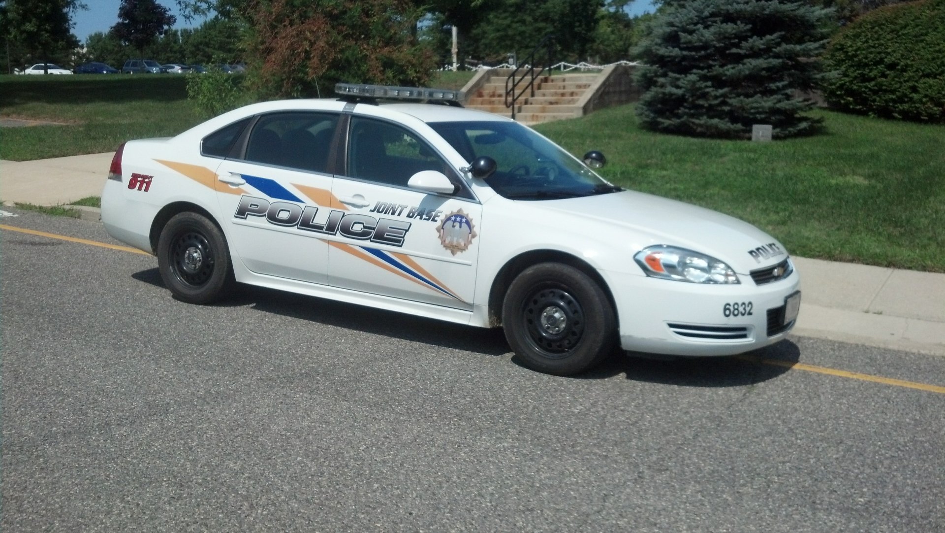 Download Vehicle Police HD Wallpaper