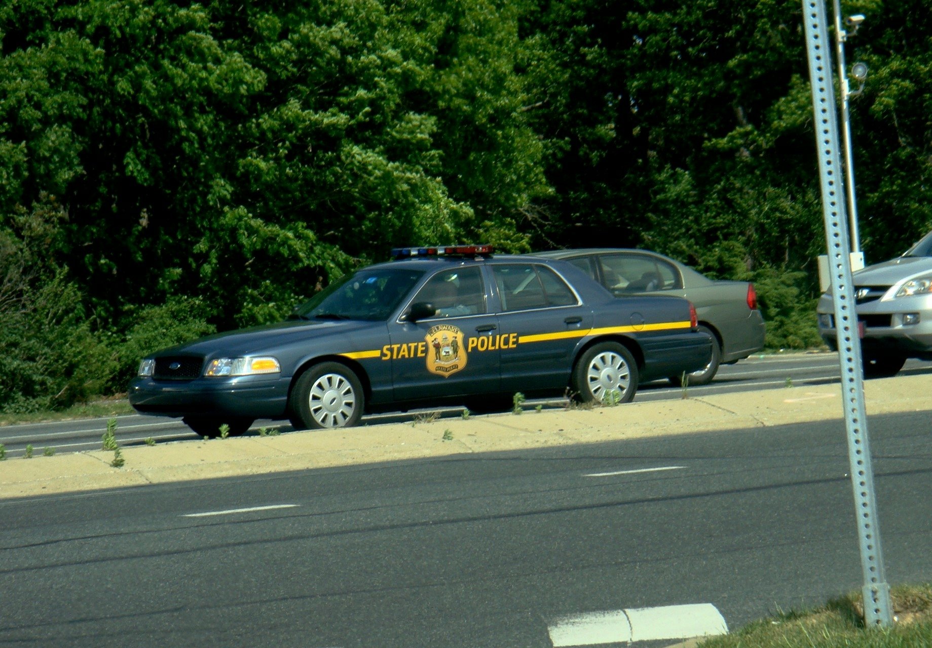 Download Vehicle Police Wallpaper