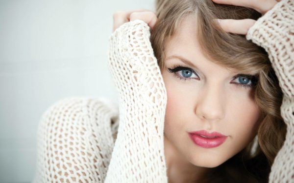Music Taylor Swift American Singer Blonde Blue Eyes Face Fantasy HD Wallpaper | Background Image