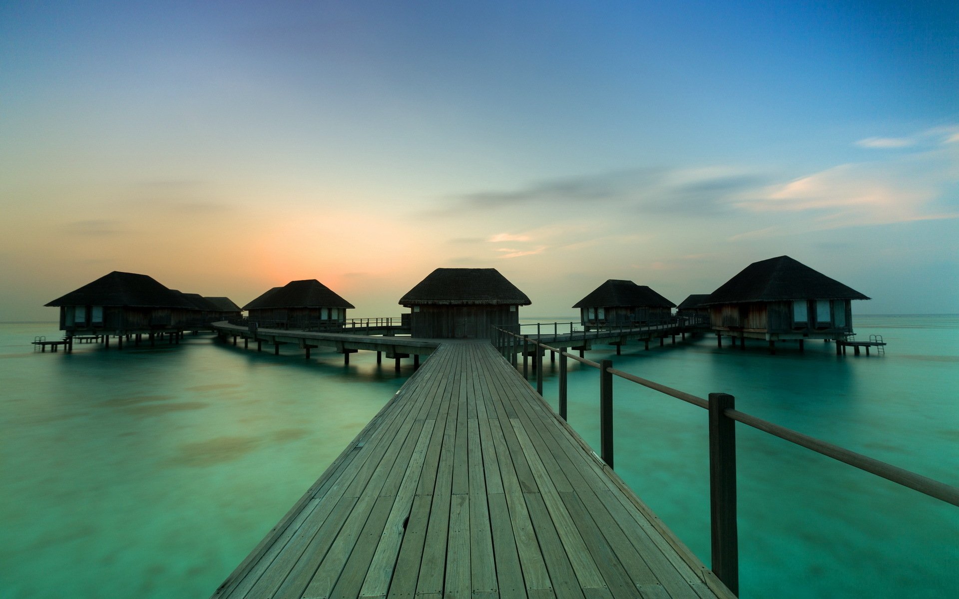 Download Man Made Resort HD Wallpaper