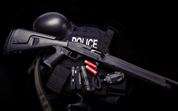 Weapons Mossberg 930 Police Gun HD Wallpaper | Background Image