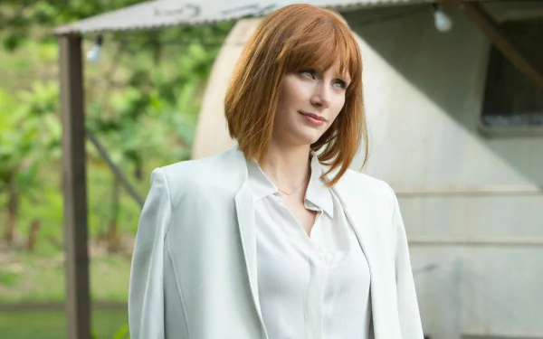 Bryce Dallas Howard movie Jurassic World HD Desktop Wallpaper | Background Image