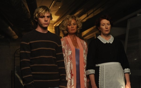 TV Show American Horror Story Jessica Lange Evan Peters Frances Conroy HD Wallpaper | Background Image