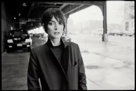 Celebrity Winona Ryder HD Desktop Wallpaper | Background Image