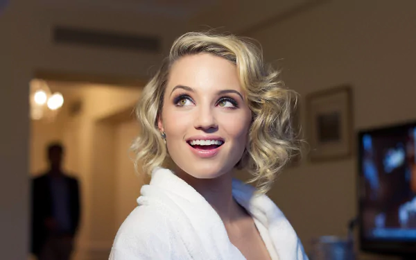 Celebrity Dianna Agron HD Desktop Wallpaper | Background Image