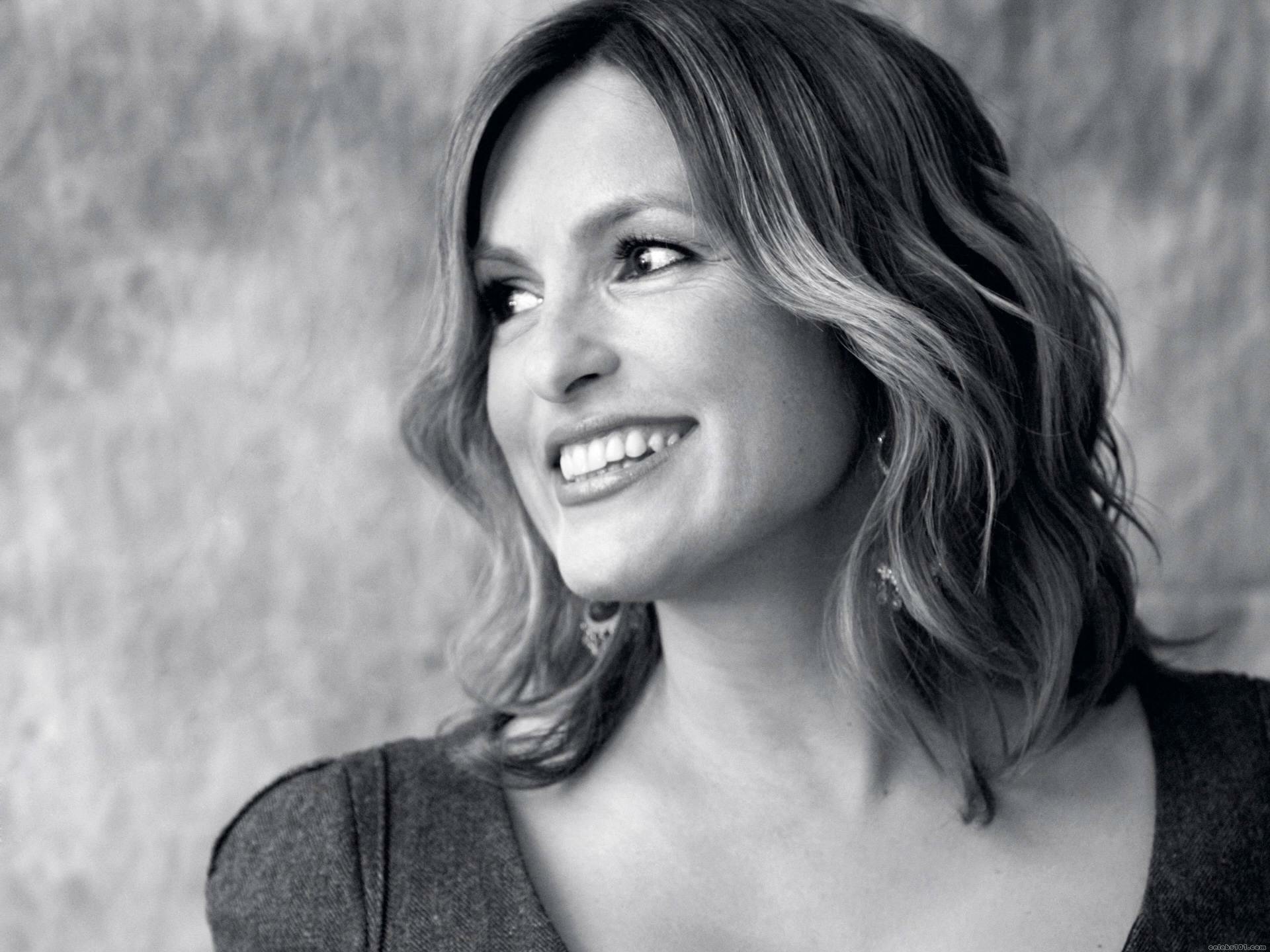 Download Celebrity Mariska Hargitay HD Wallpaper