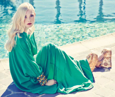 Celebrity Elle Fanning HD Desktop Wallpaper | Background Image