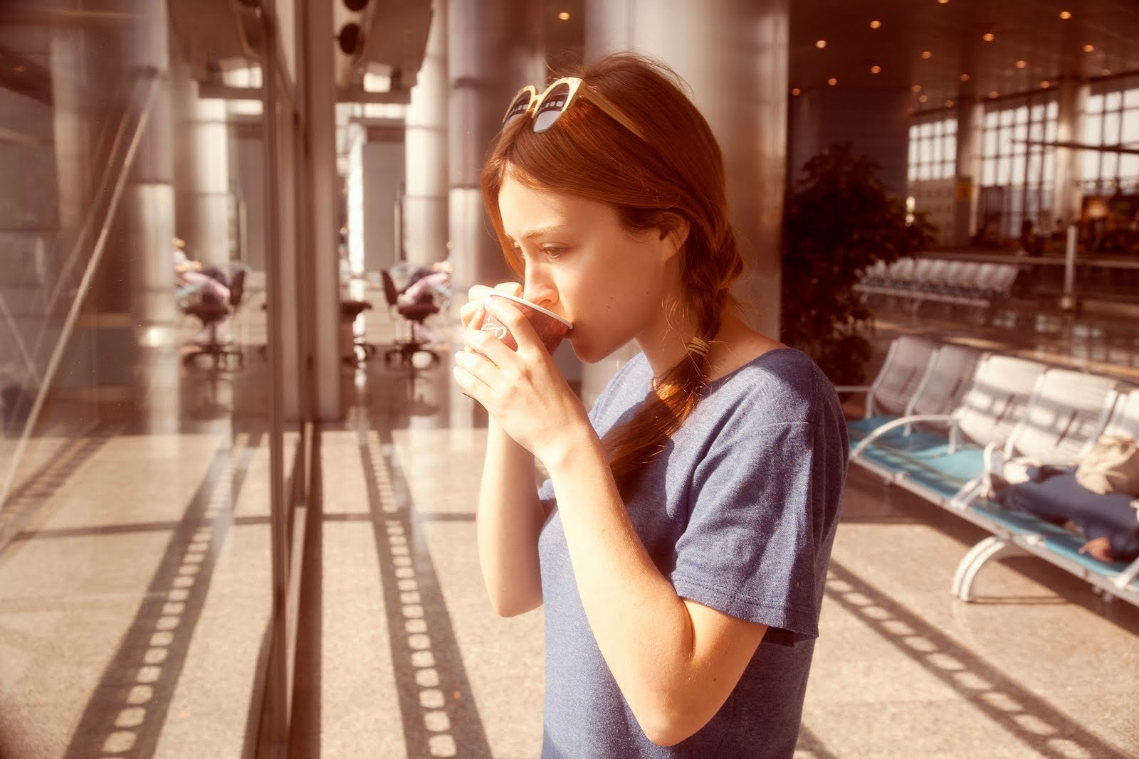 Download Folk Spanish Singer Lourdes Hernández Music Russian Red Wallpaper