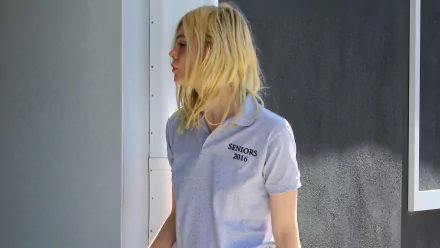Celebrity Elle Fanning HD Desktop Wallpaper | Background Image