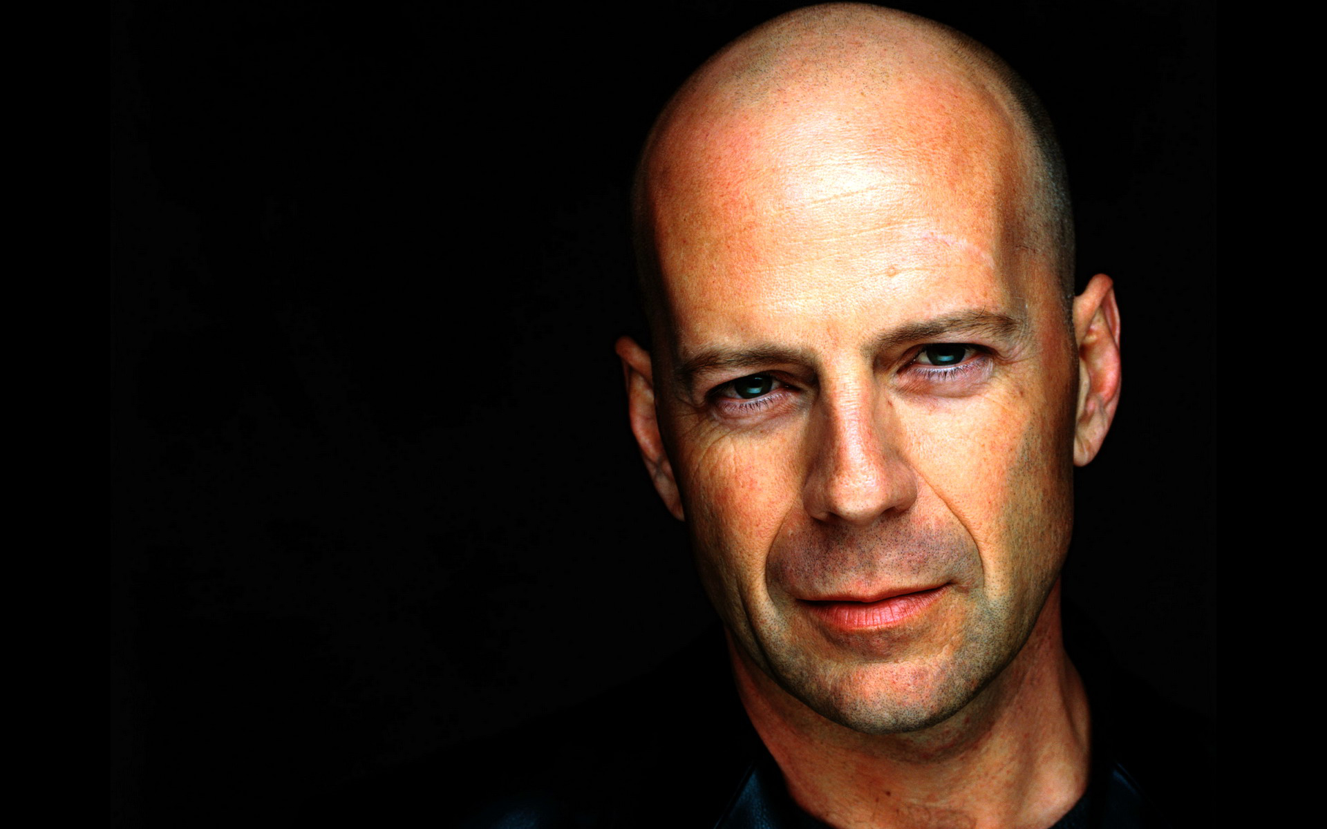 Celebrity Bruce Willis HD Wallpaper | Background Image