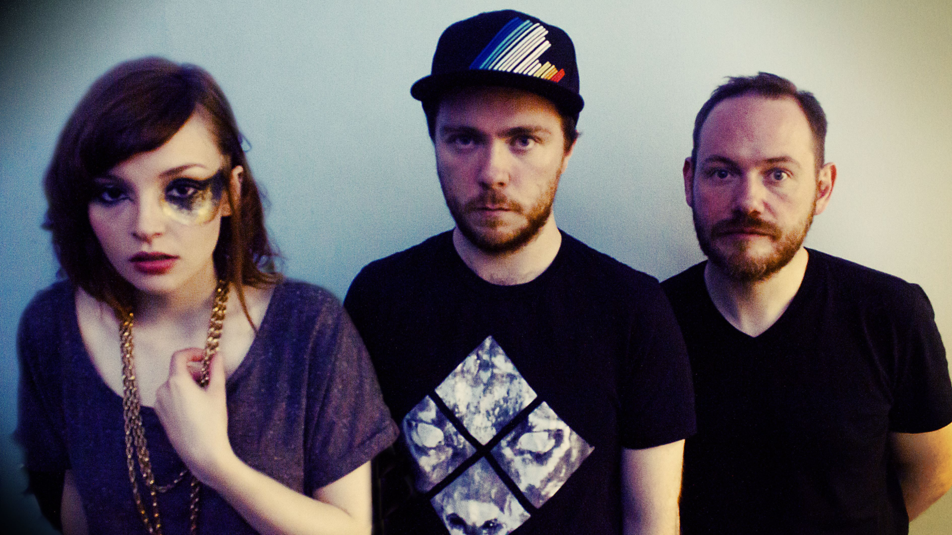 Download Music CHVRCHES HD Wallpaper