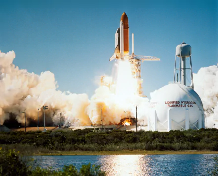 vehicle Space Shuttle Challenger HD Desktop Wallpaper | Background Image