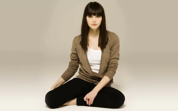  Felicity Rose Hadley Jones