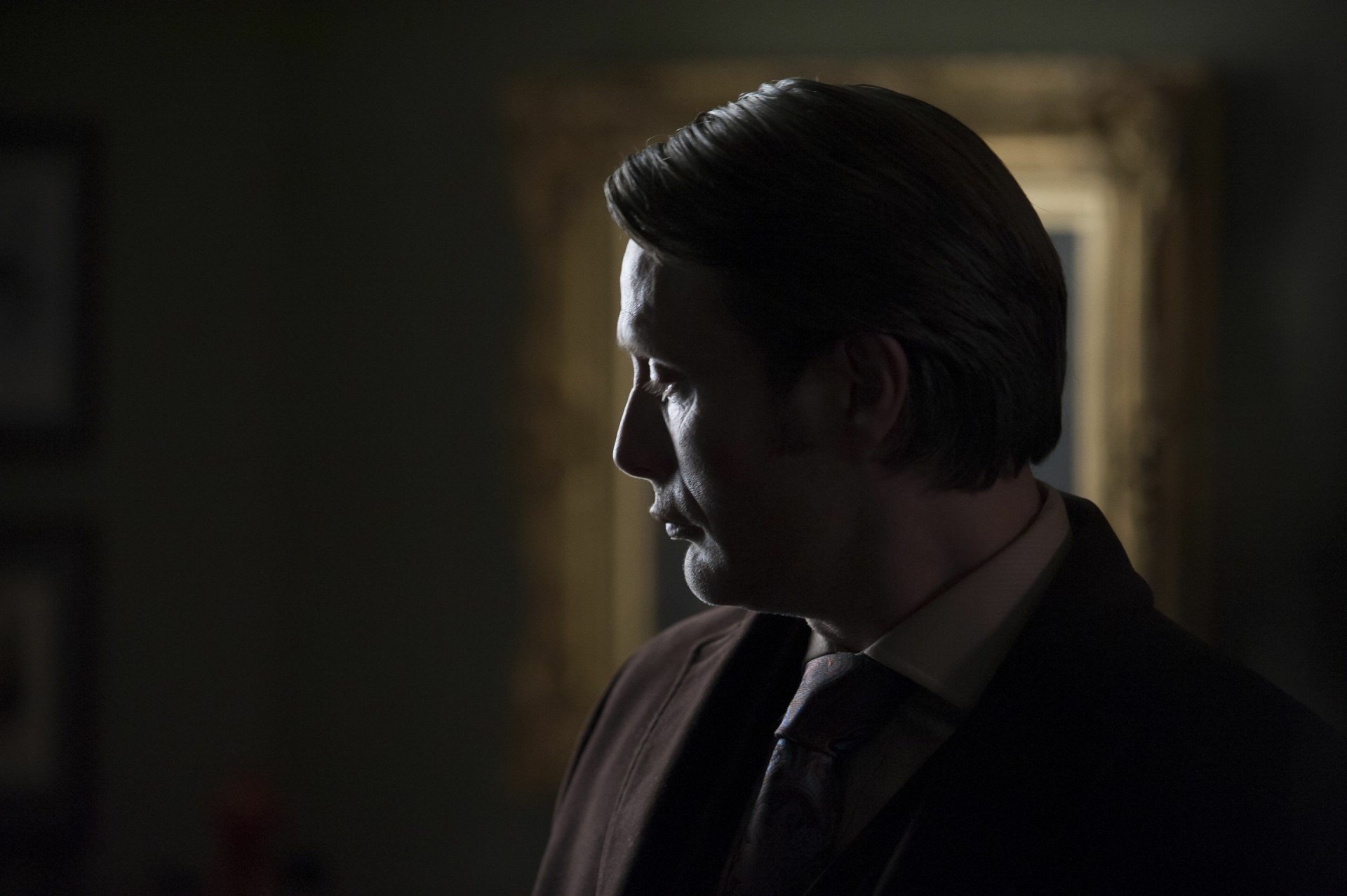 Download Mads Mikkelsen TV Show Hannibal HD Wallpaper
