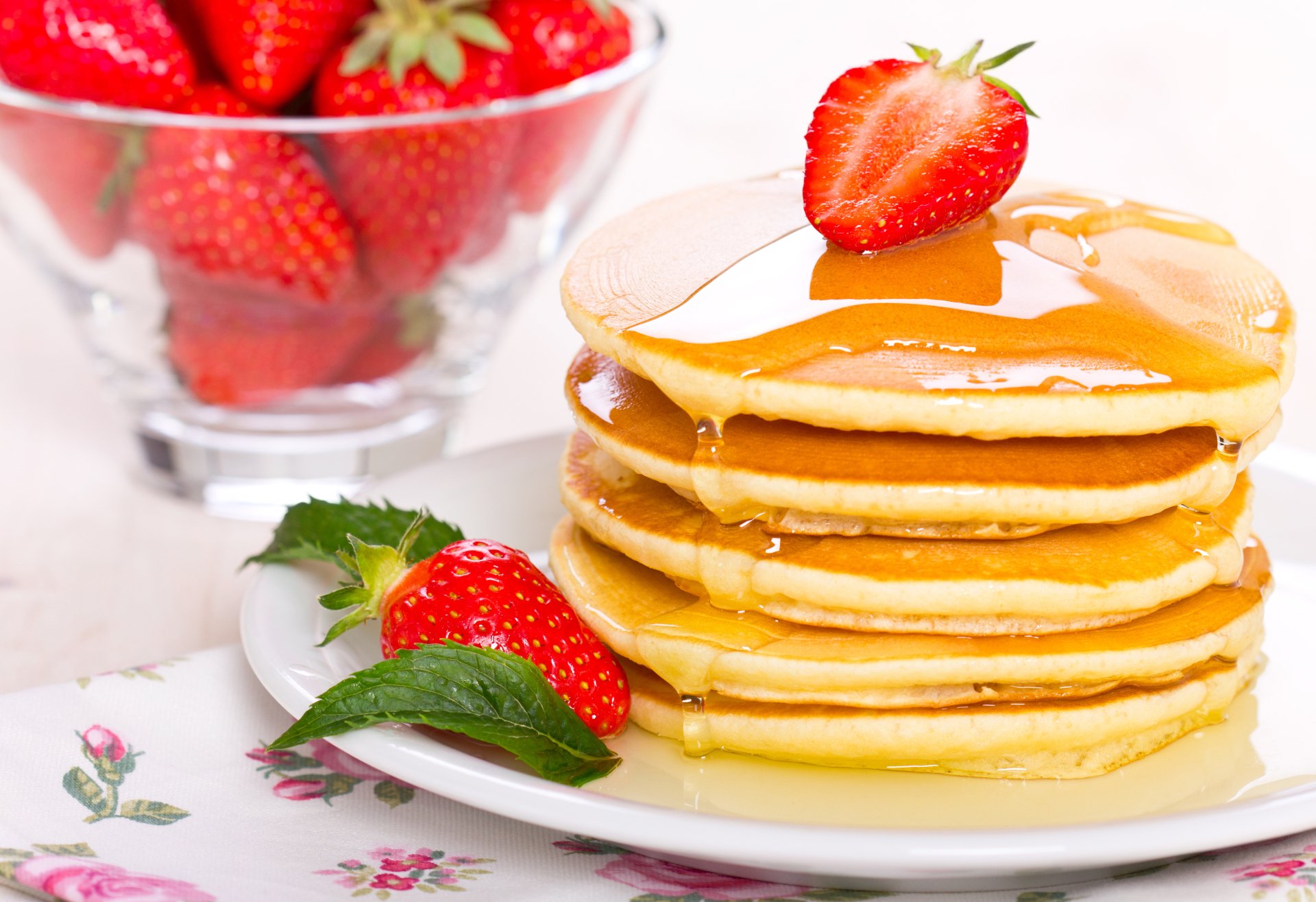 Pancake 4k Ultra HD Wallpaper Background Image 