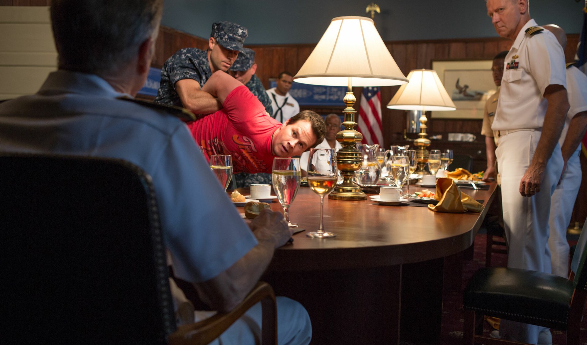 Download Mark Wahlberg Michael 'Stig' Stigman Movie 2 Guns 4k Ultra HD Wallpaper