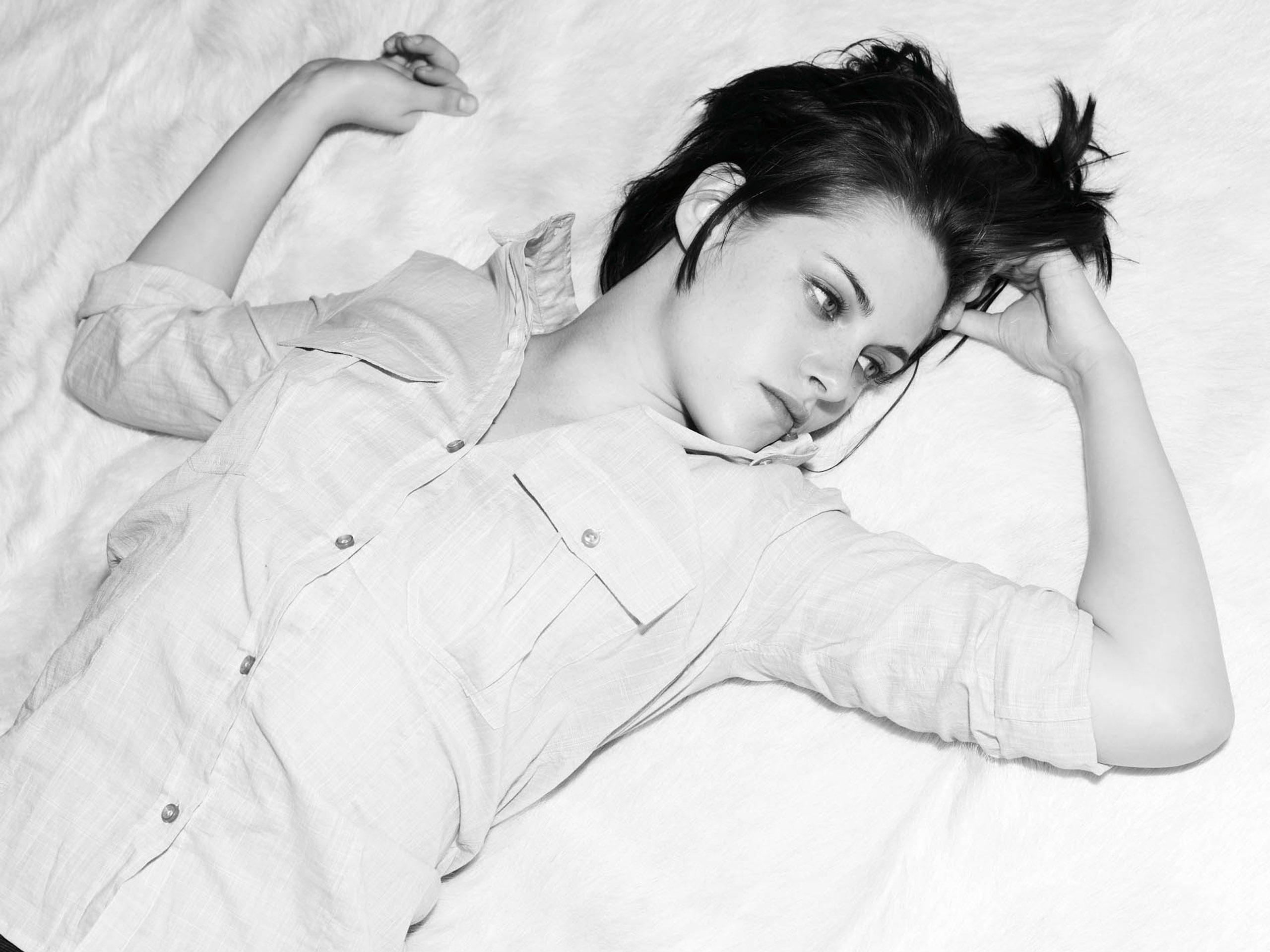 Download Celebrity Kristen Stewart HD Wallpaper