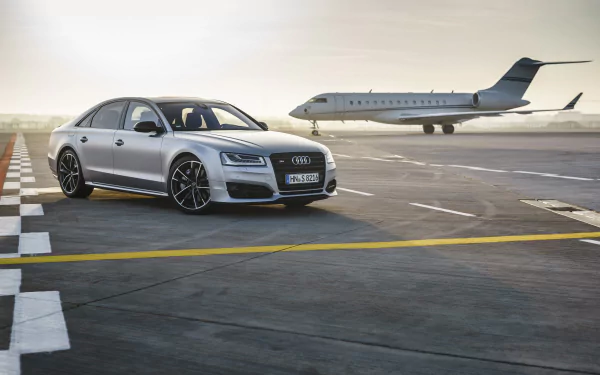  The Audi S8 plus at Frankfurt Airport. by AUDI AG