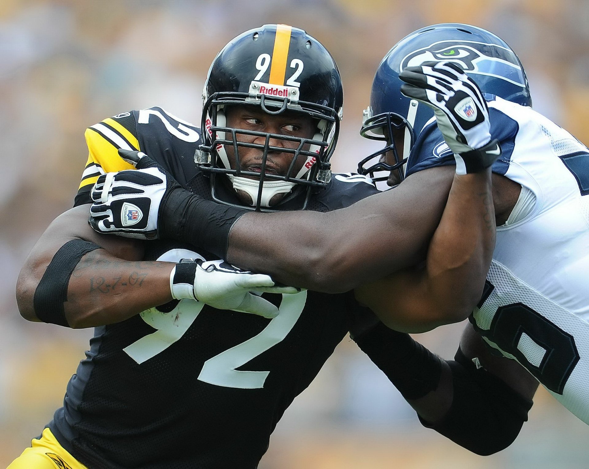 Steel Curtain Clash — Pittsburgh Steelers HD Wallpaper