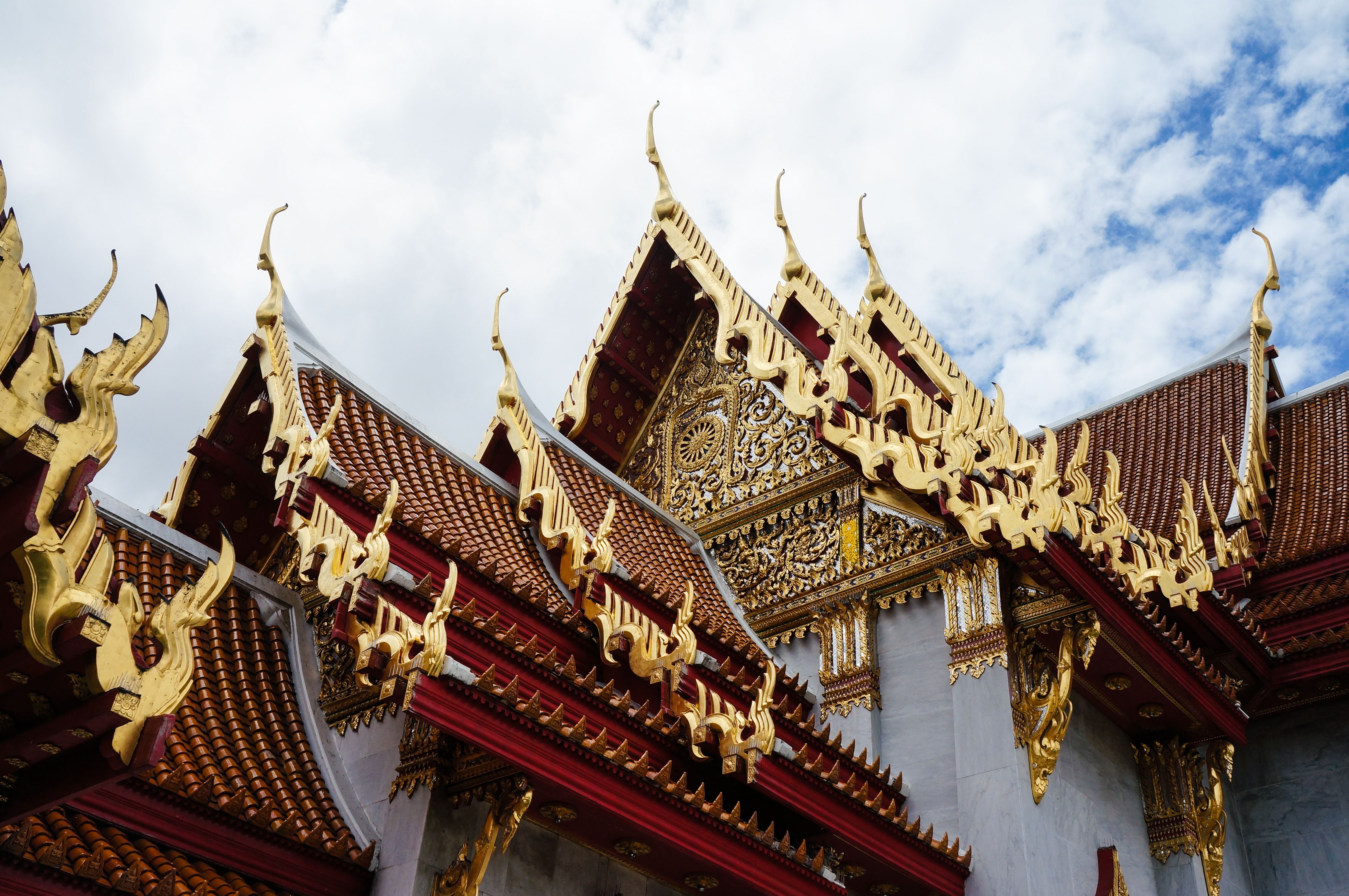 Religious Wat Benchamabophit HD Wallpaper | Background Image