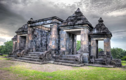 Indonesia Java (Indonesia) temple religious Ratu Boko HD Desktop Wallpaper | Background Image
