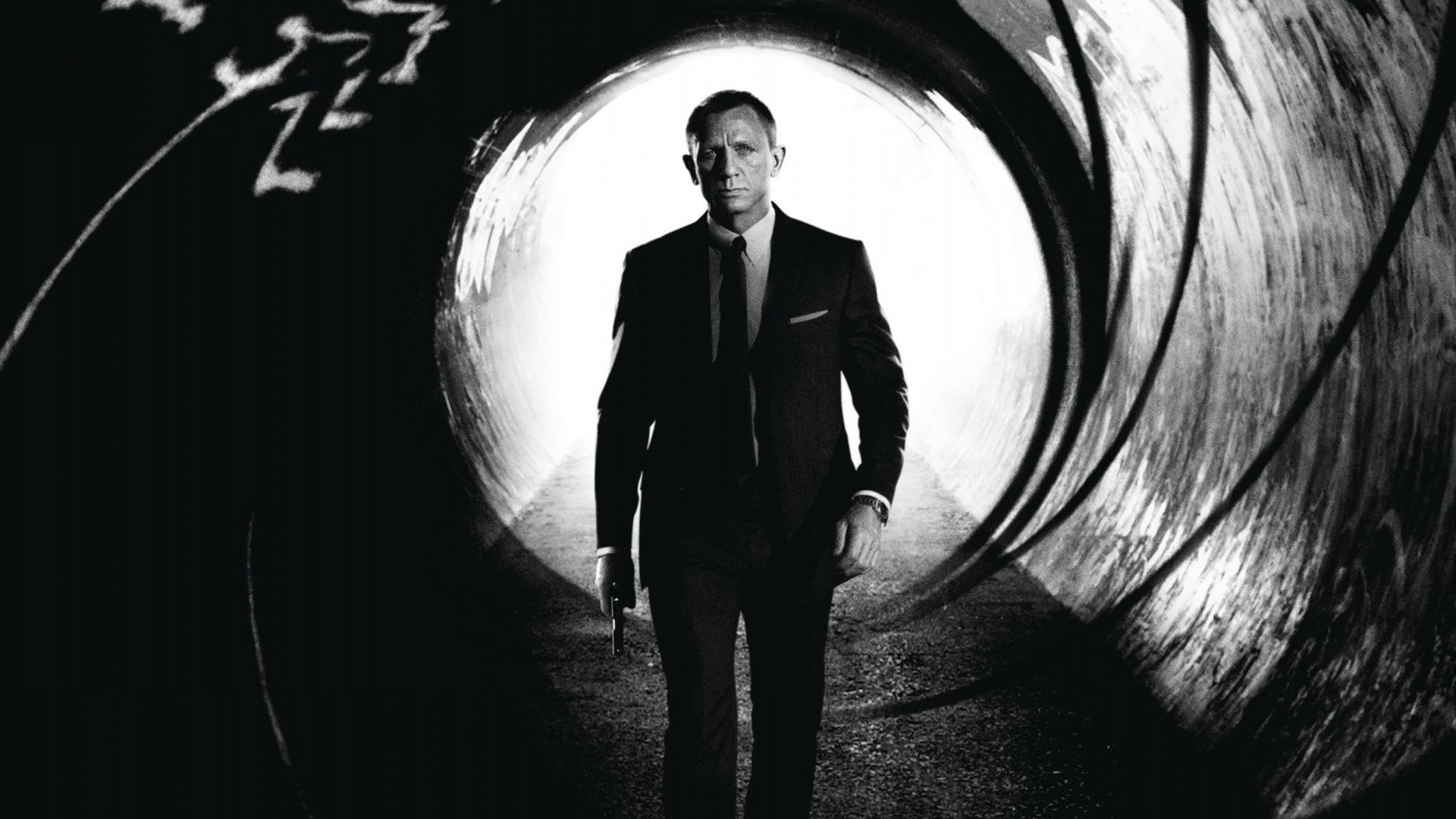 Download James Bond Daniel Craig Movie Skyfall  HD Wallpaper
