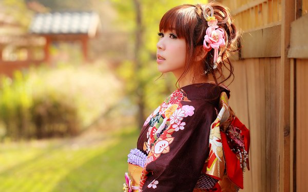Femmes Asiatique Top Model Oriental Brune Traditional Costume Fond d'écran HD | Image