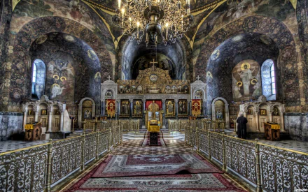  Inside an Orthodox Cathedral