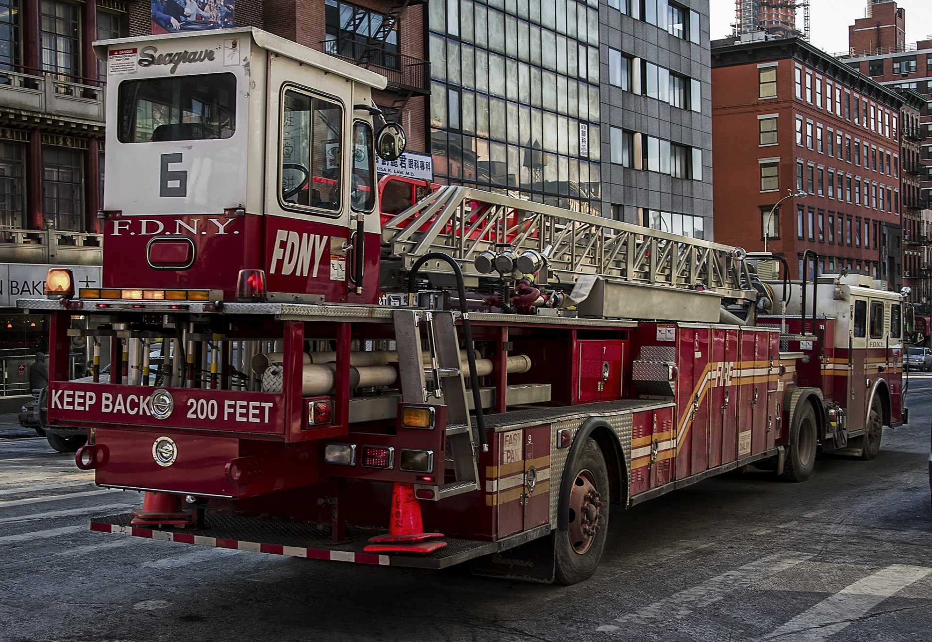 New York City Fire Department HD Wallpaper | Background Image | 2048x1411