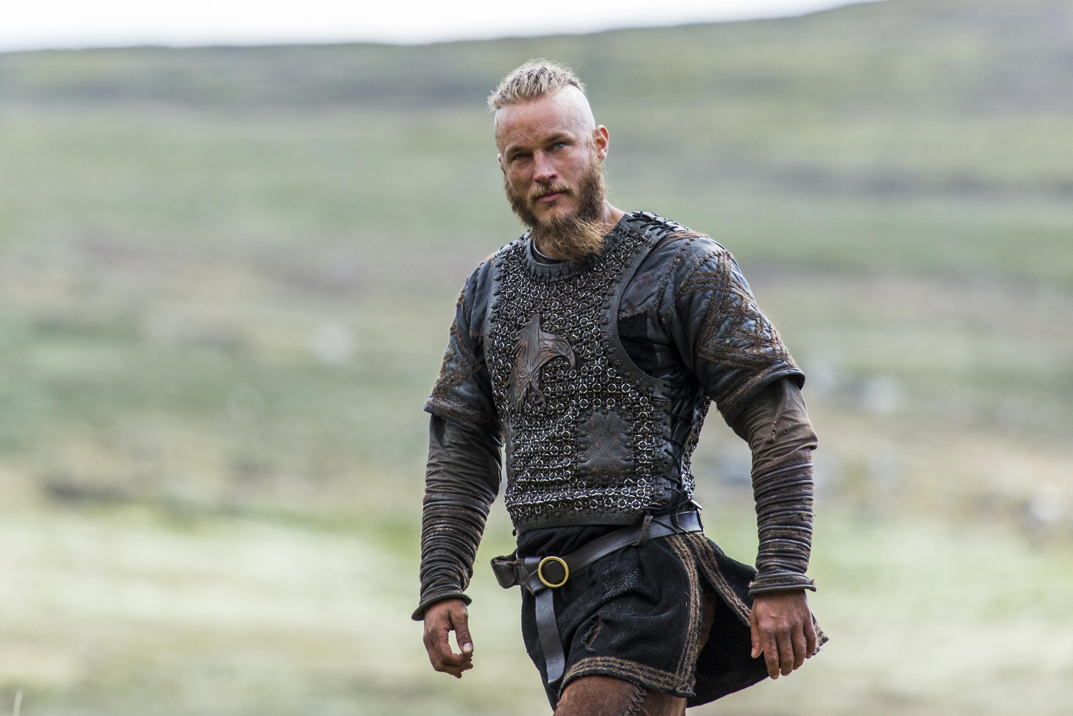 40+ Ragnar Lothbrok HD Wallpapers and Backgrounds