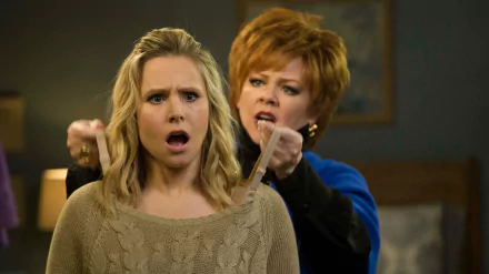 Kristen Bell Melissa McCarthy movie The Boss HD Desktop Wallpaper | Background Image