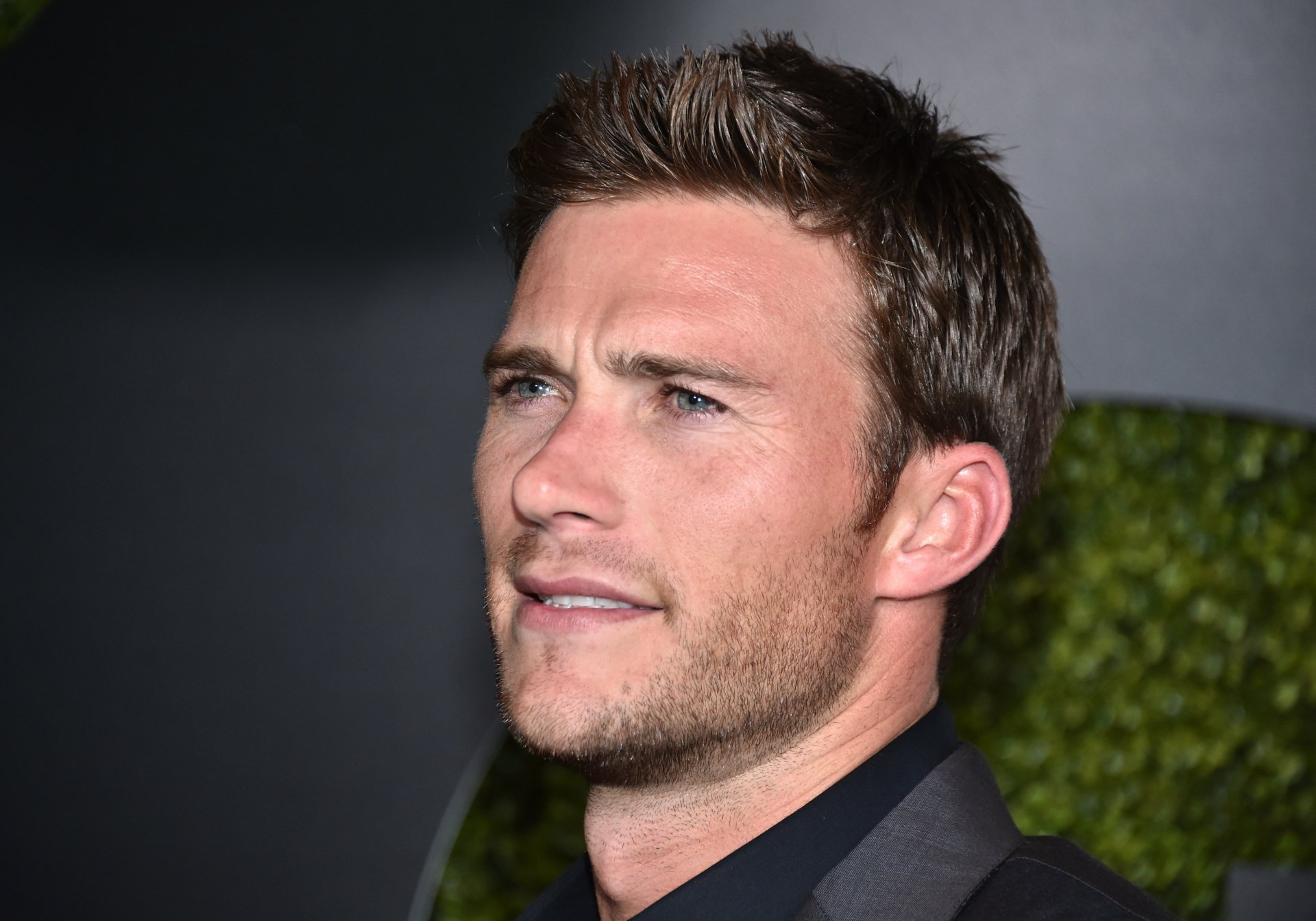 Download American Actor Celebrity Scott Eastwood 4k Ultra HD Wallpaper