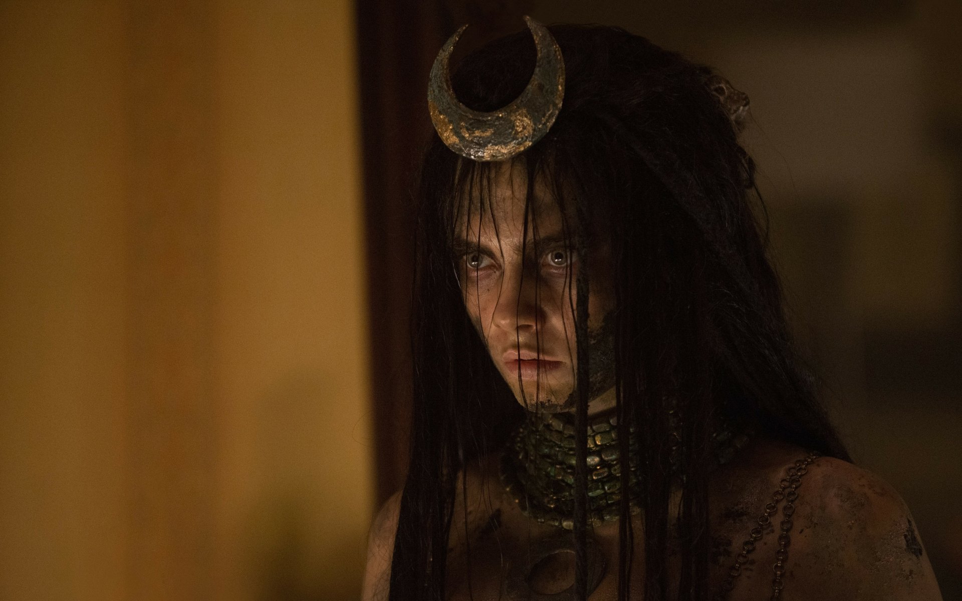 Enchantress: Cara Delevingne in Stunning 4K Ultra HD Wallpaper