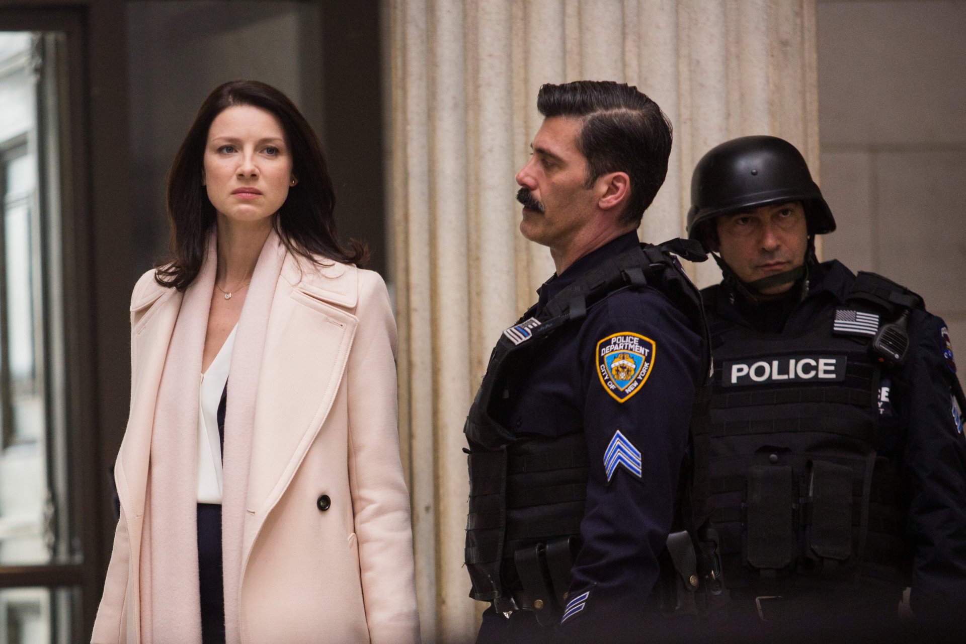 Download Anthony Desando Caitriona Balfe Movie Money Monster HD Wallpaper
