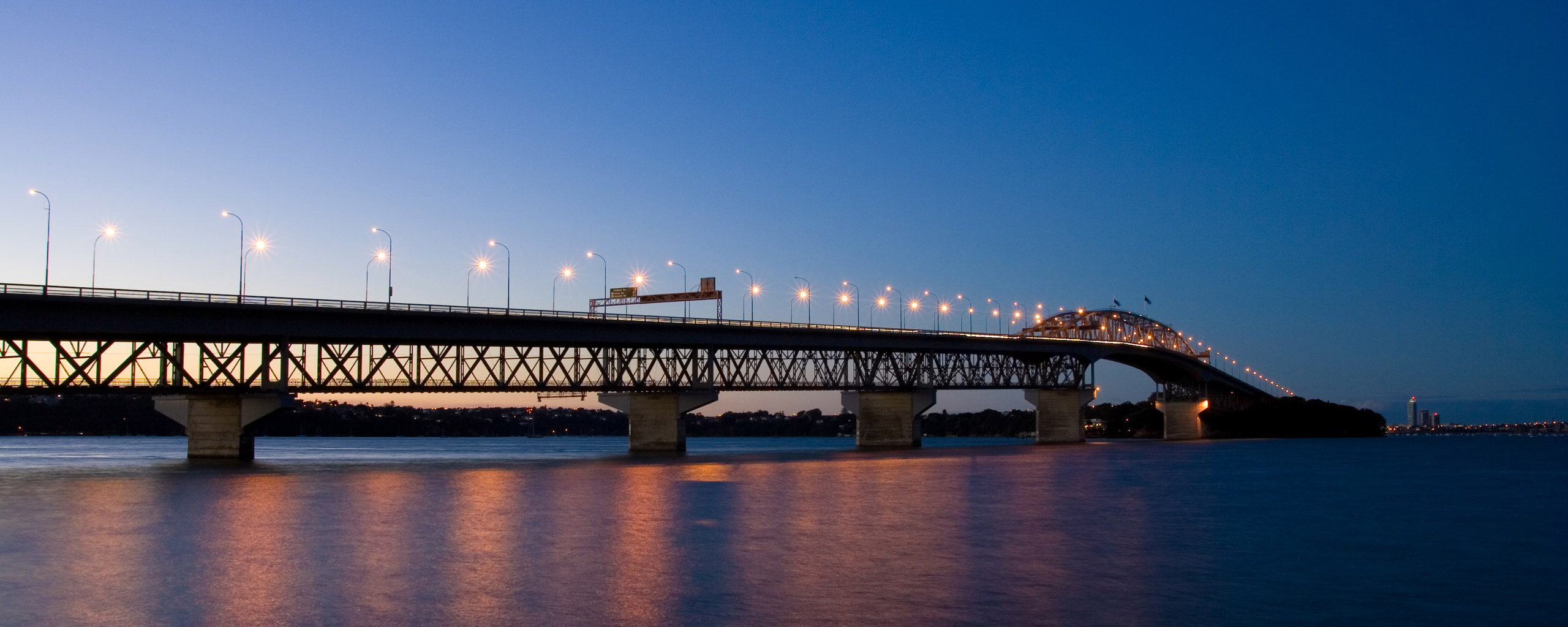 Man Made Bridge HD Wallpaper | Background Image