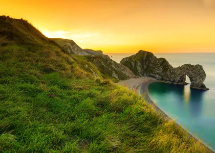  Durdle Door in Dorset, England