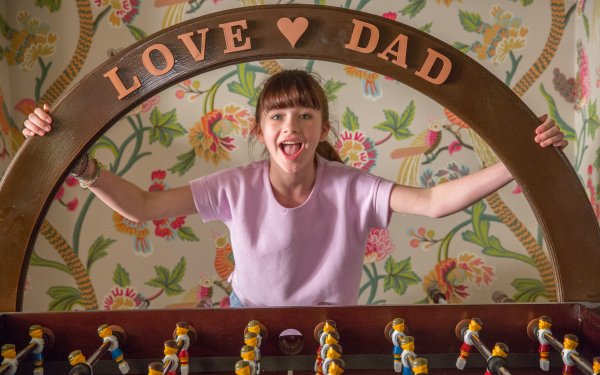 Movie Nine Lives Malina Weissman HD Wallpaper | Background Image